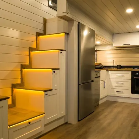 Nook * Ortaca